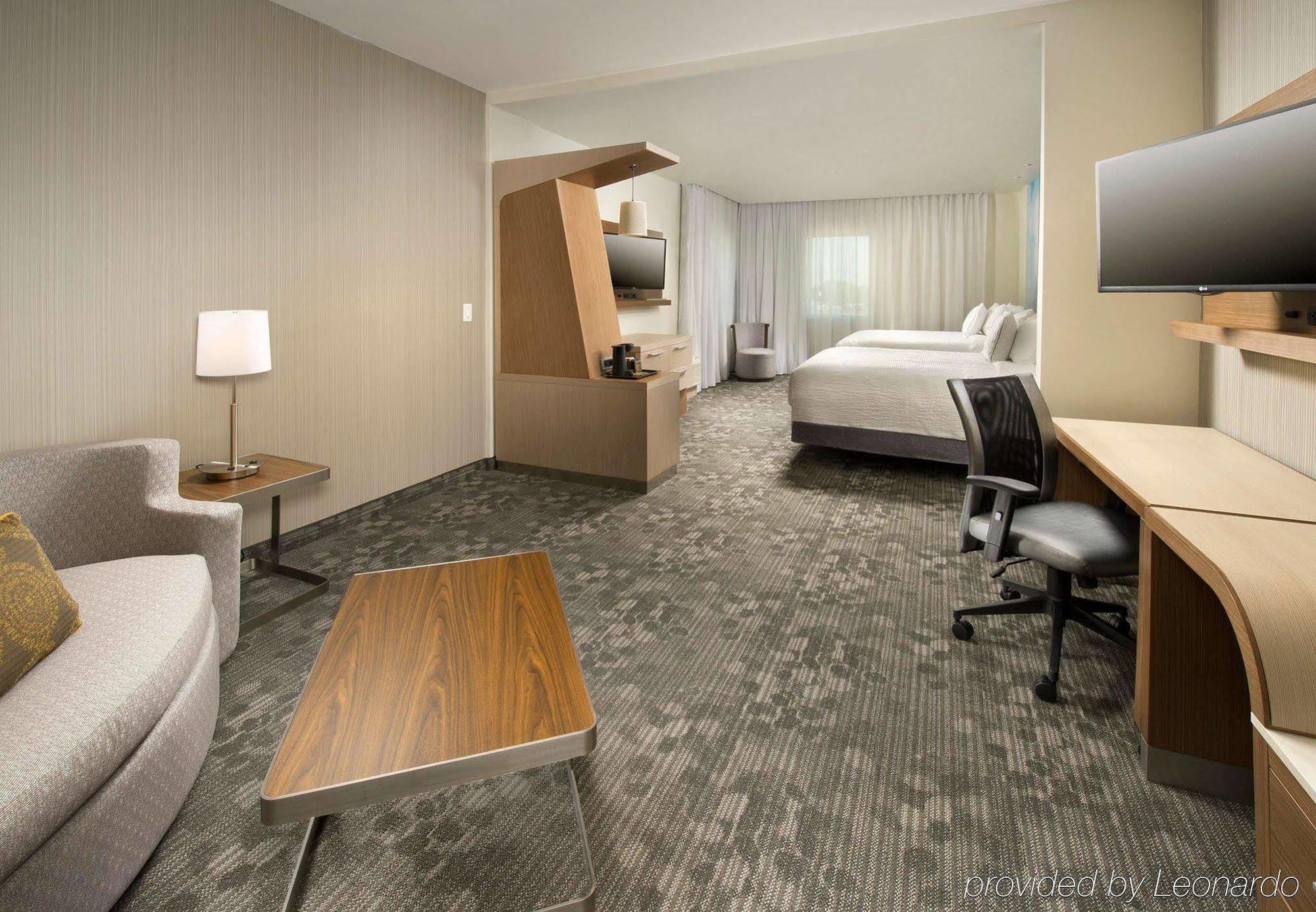 Courtyard Houston Nw/290 Corridor Hotel Екстериор снимка
